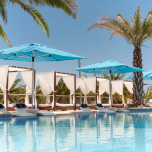 2025 Market Insight: Why Luxury Estates Villas in Pedregal Are in High Demand