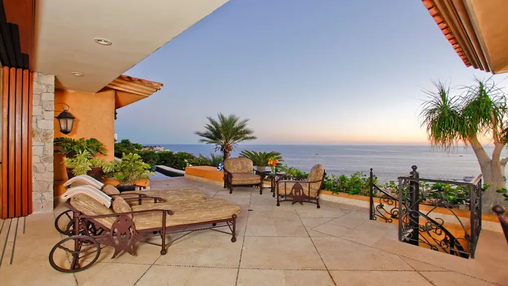 Exclusive Houses in Pedregal For Sale