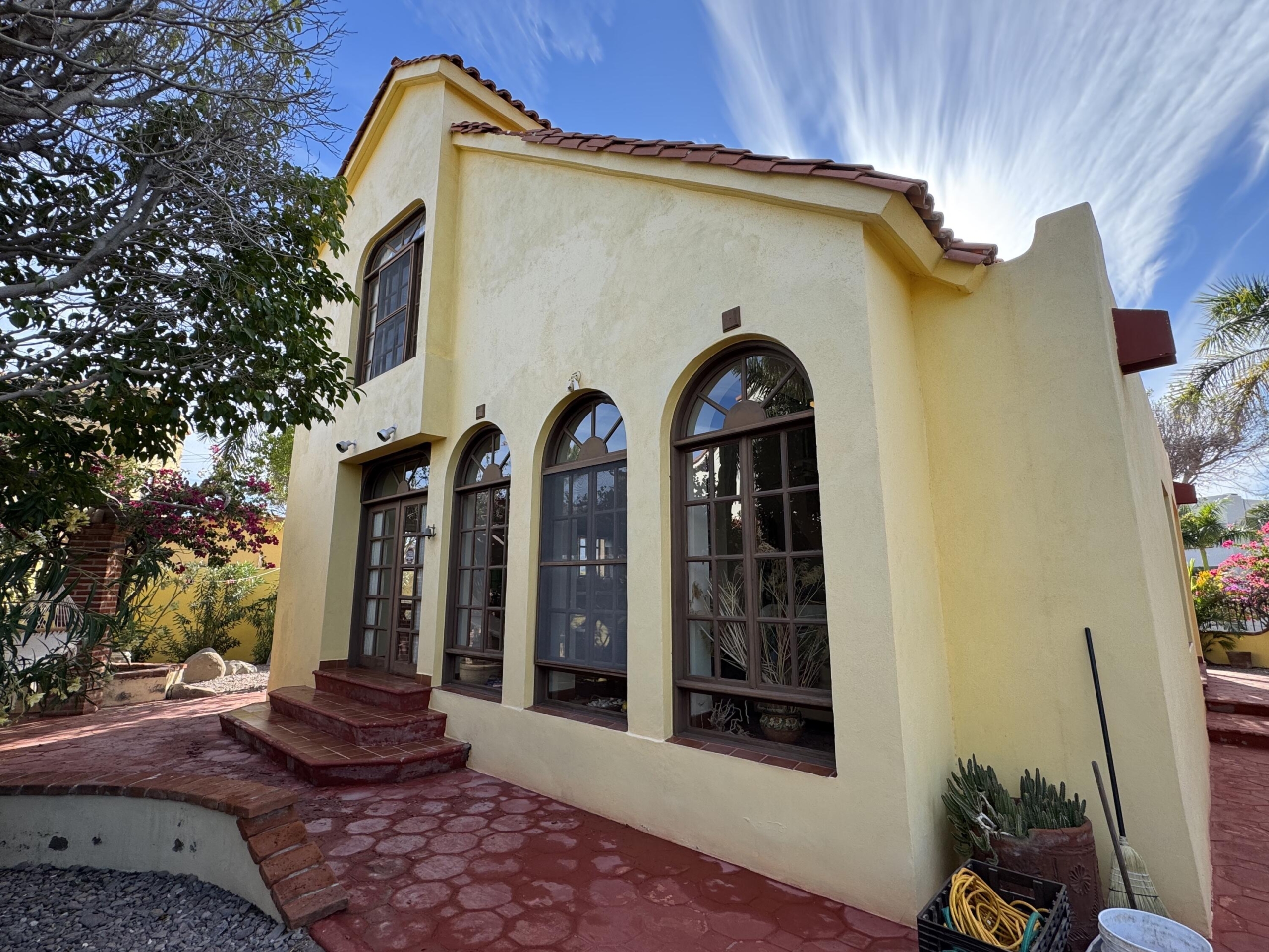 Pedregal El Tezal E;General Spacious, Fully Equipped Home with Ocean – 6 Calle Cabot, Loreto, BS