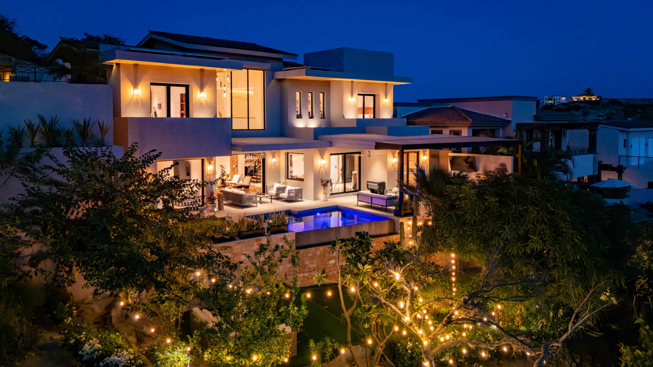 Pedregal Todos Santos-General Casa Corfu brings Mediterranean flare to Todos Santos. This spacious 3 bed 3.5 bath home sits on an expansive half-acre lot, a rare find in Todos Santos, and offers exceptional potential for future additions such as a casita or a pool. The layout creates an easy flow and seamless connection between indoor comfort and outdoor living. The property is situated on the highly desirable beach side of Camino a Las Playitas and is a very short walk to the beach. You will enjoy unobstructed, 360-degree – Casa 14, La Cañada 2, San Jose del Cabo, San Jose del Cabo, BS