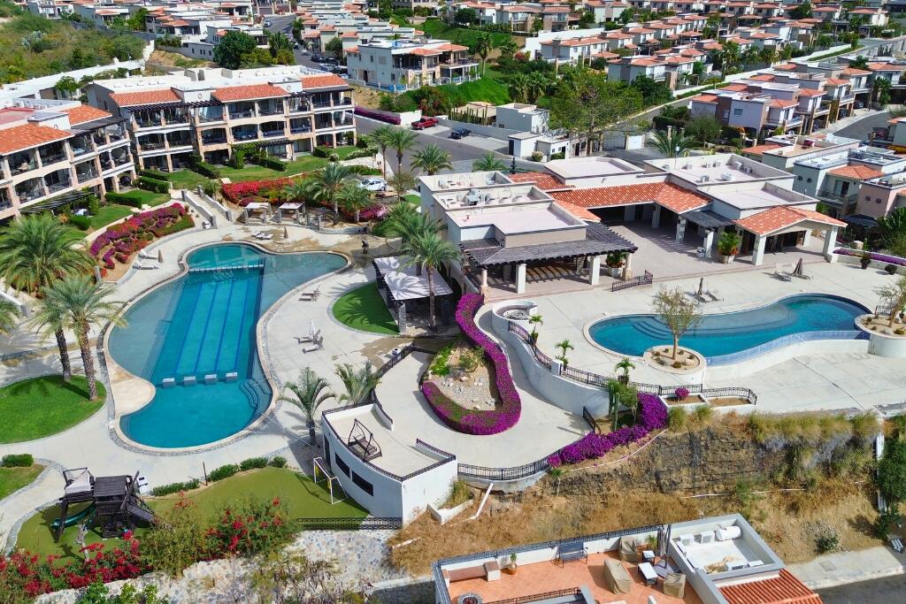 Pedregal Founders Introducing Casa Buena Vida, an exquisite custom-built home featuring 3 bedrooms and 3.5 bathrooms, all with breathtaking – Casa 6, Cabo Corridor, BS