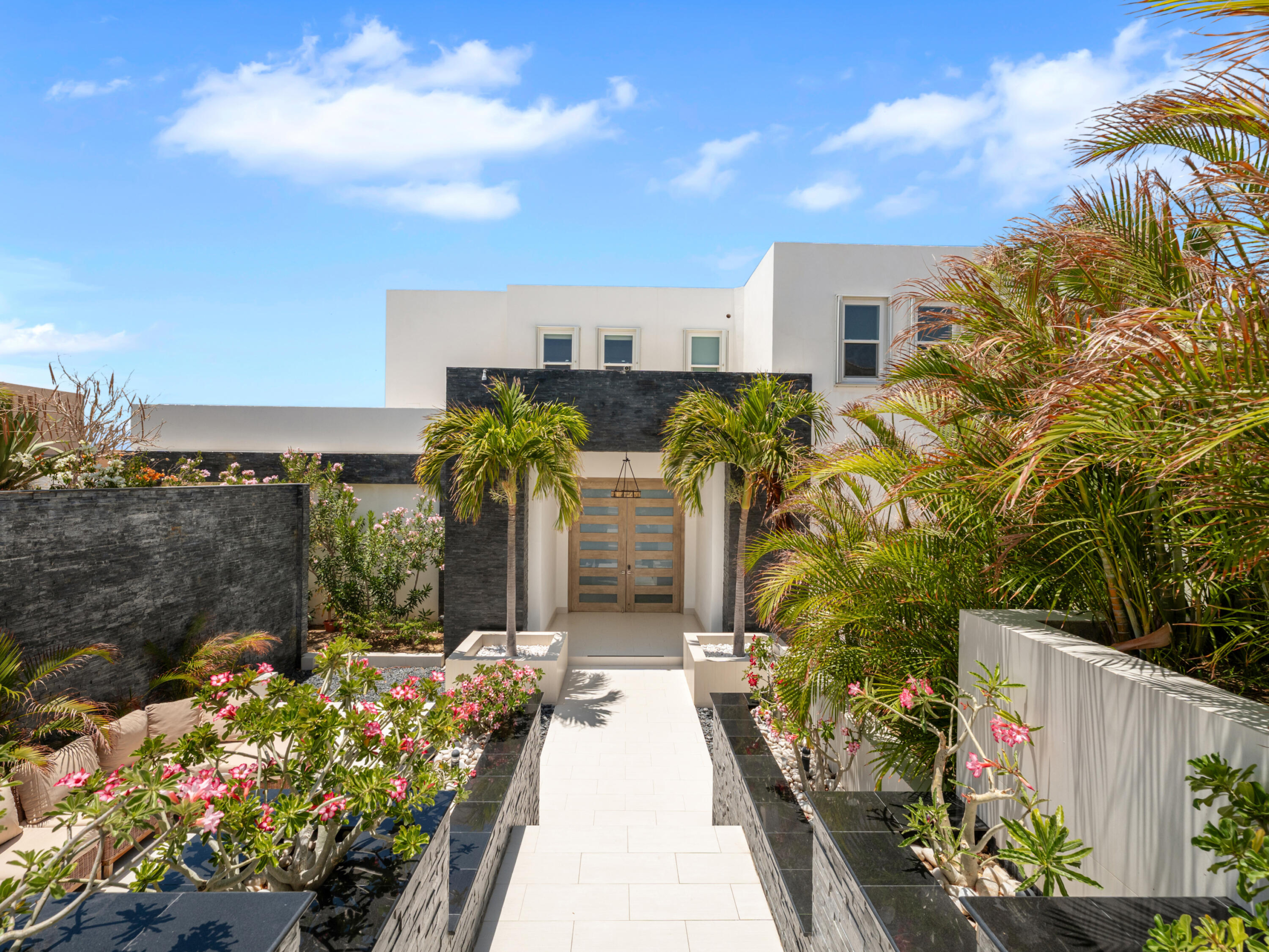 Pedregal Pedregal Csl Set high above Pedregal, overlooking all Cabo San Lucas, Villa Leonetti reigns as the property with the most breathtaking panoramic for sale